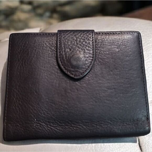 Mulberry Brown CALF SKIN Leather Wallet with Brass Buckle Hardware - Picture 3 of 12